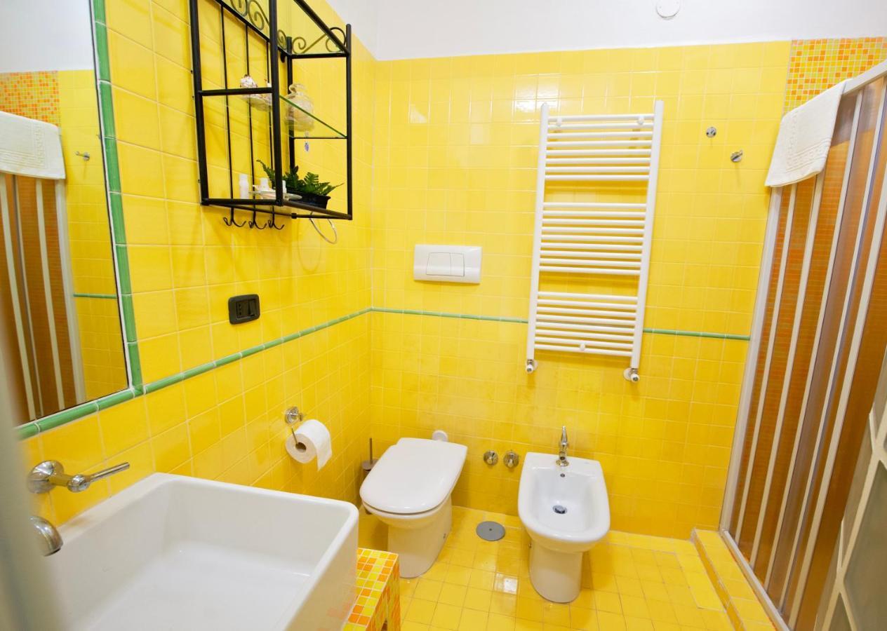 Casa "Kapri" Da Eva - Salerno Centro Con Self Check-In 아파트 외부 사진